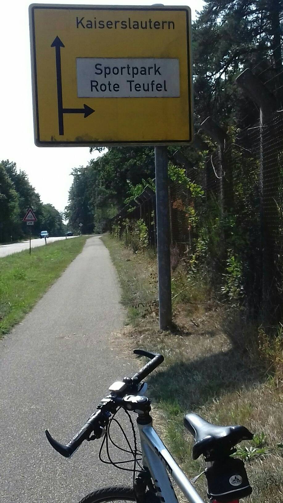 Barbarossa-Radweg zwischen Enkenbach-Alsenborn und Kaiserslautern   Radrouten & Anfahrt | Komoot