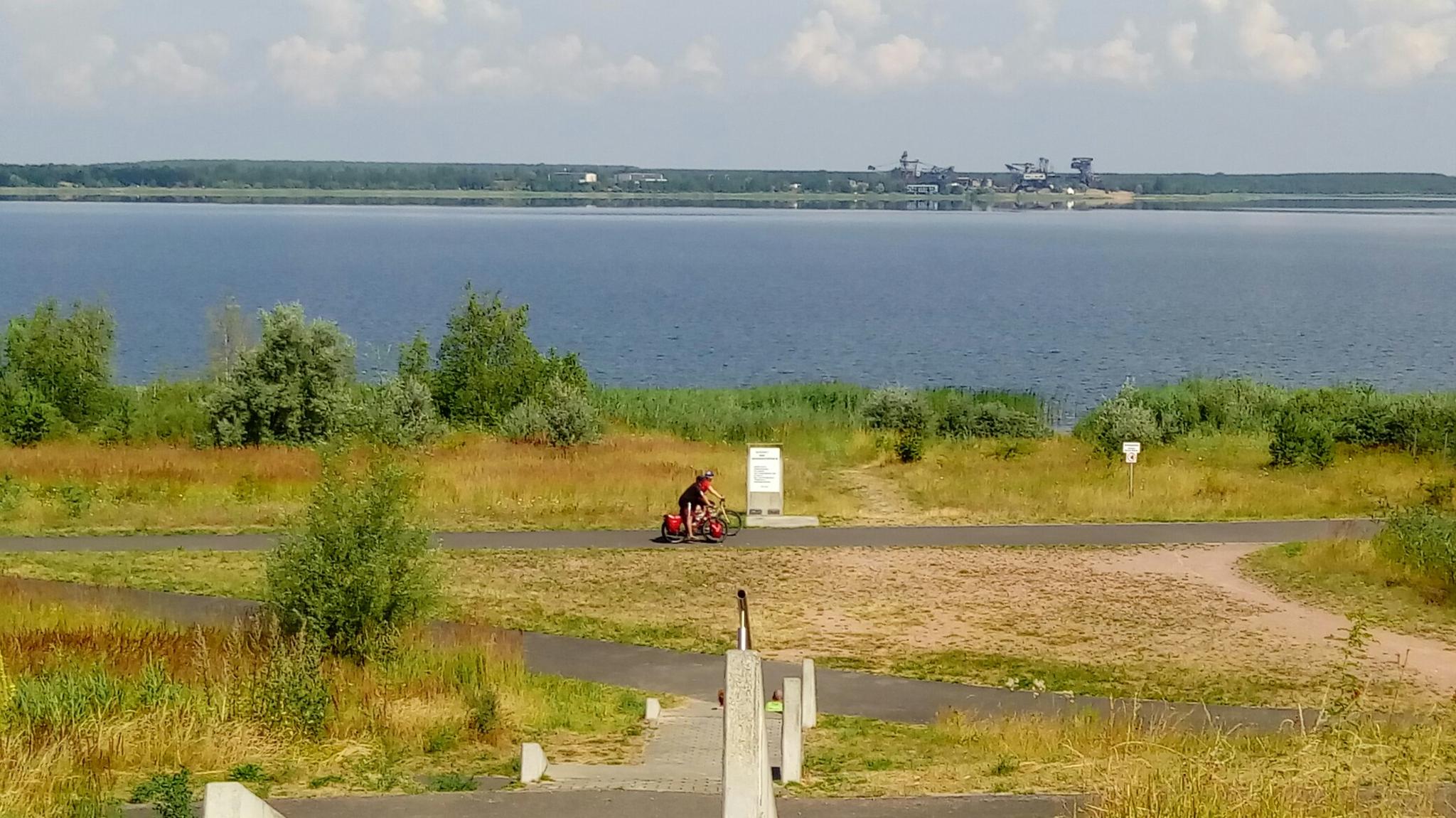 0?width=320&height=180&crop=true&q=70 Radverleih D&uuml;bener Heide &ndash; Ferropolis - Gr&auml;fenheinichen