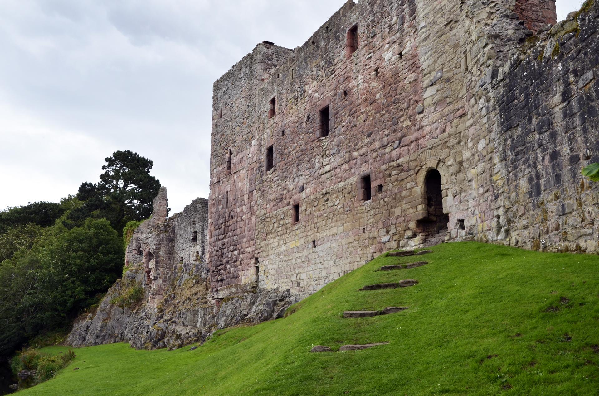 Top 5 Castles around East Lammermuir | Komoot, image size:1920x1271