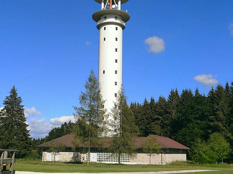 Hütte und Turm Wanderungen und Rundwege komoot