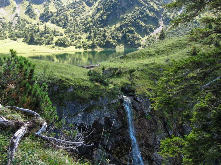 Gaisalpbachwasserfall – Unterer Gaisalpsee loop from Reichenbach | hike ...