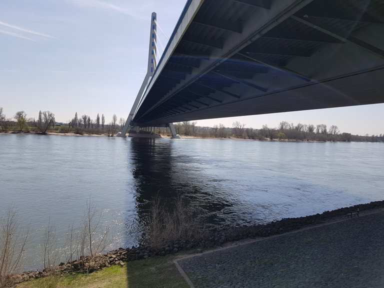 darf man mit dem fahrrad über die fleher brücke fahren
