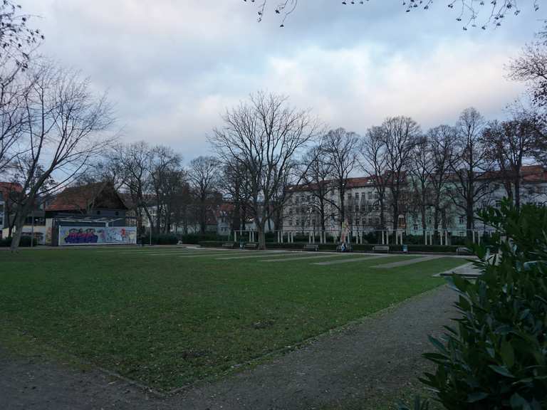 Brühler Garten Routes for Walking and Hiking Komoot