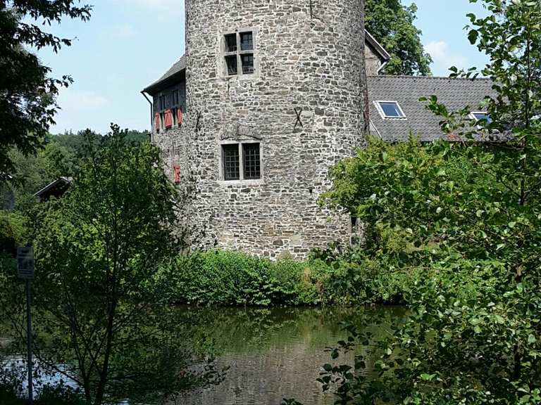 Wasserburg „Haus zum Haus" - Ratingen, Mettmann ...