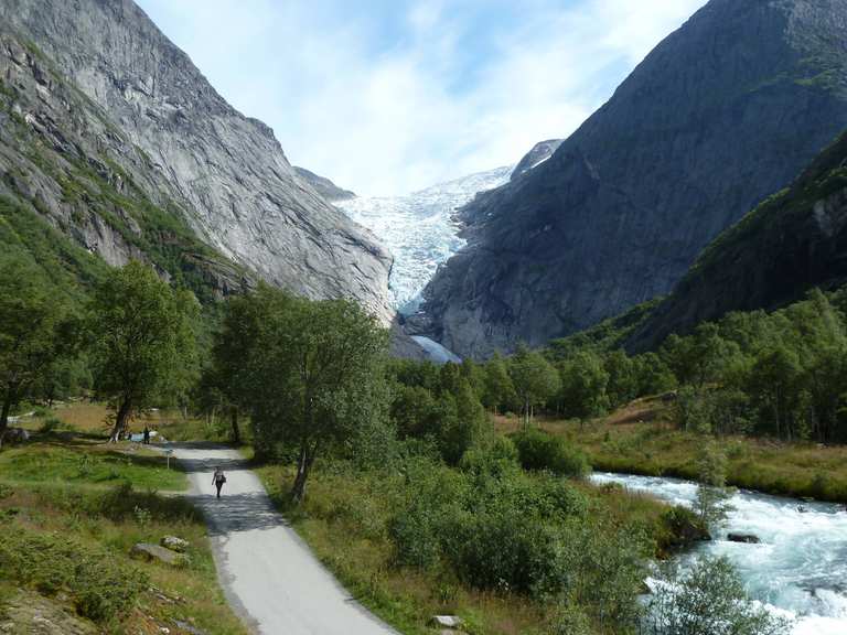 Briksdalsbreen (Briksdal glacier) Wanderungen und Rundwege komoot