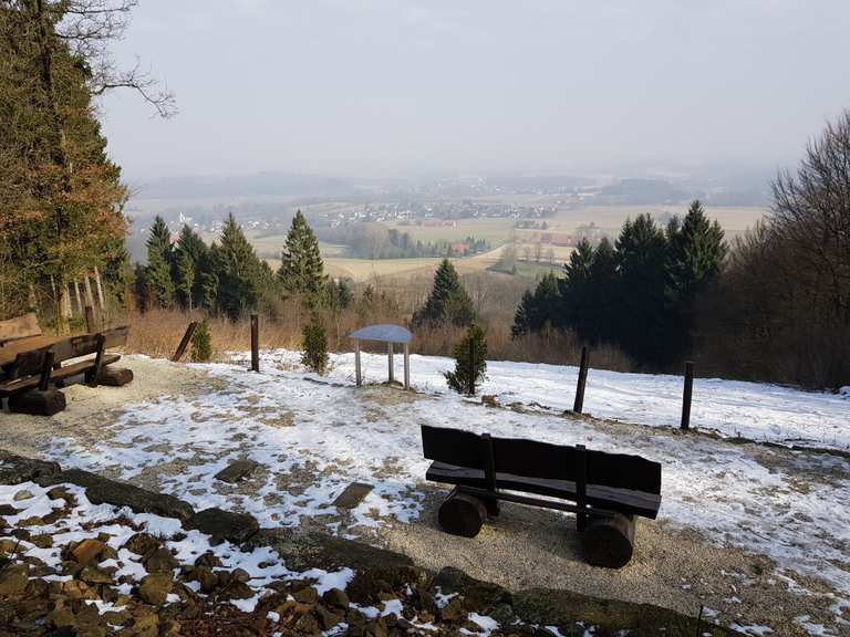 Schwedenschanze (KaiserFriedrichGedächtnishütte) Wanderungen und