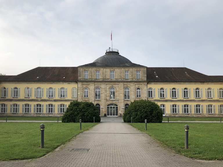 Schloss Hohenheim mit Schlosspark Wanderungen und Rundwege komoot