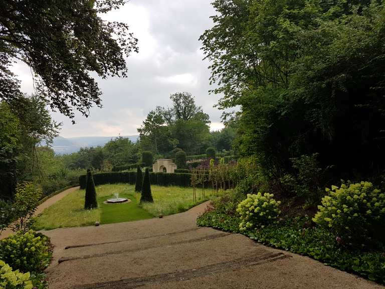 Englischer Garten Schloss Baldern (Walled Garden) Wanderungen und