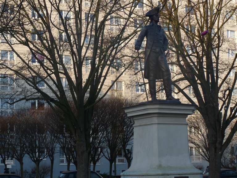 Denkmal für König Friedrich II. von Preußen Wanderungen und Rundwege