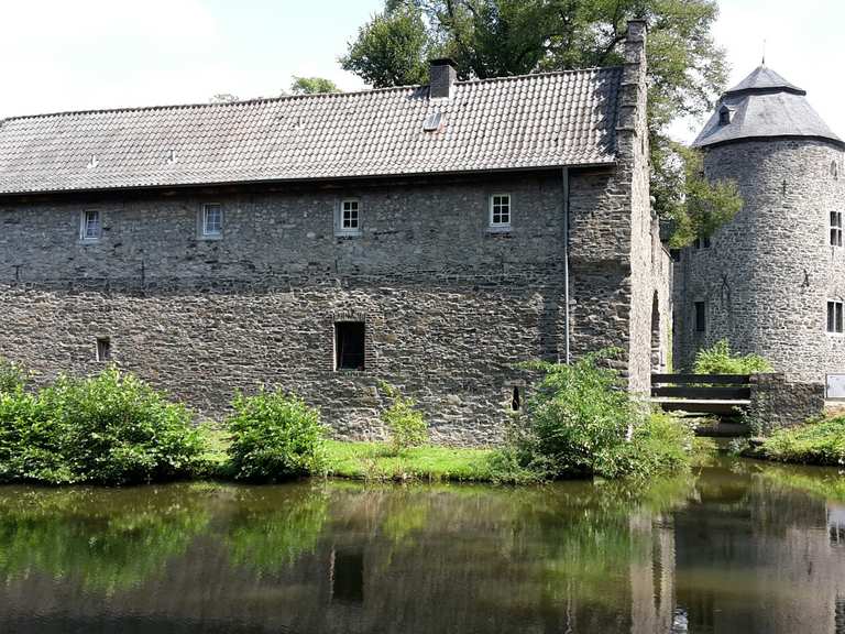 Wasserburg „Haus zum Haus" - Ratingen, Mettmann ...