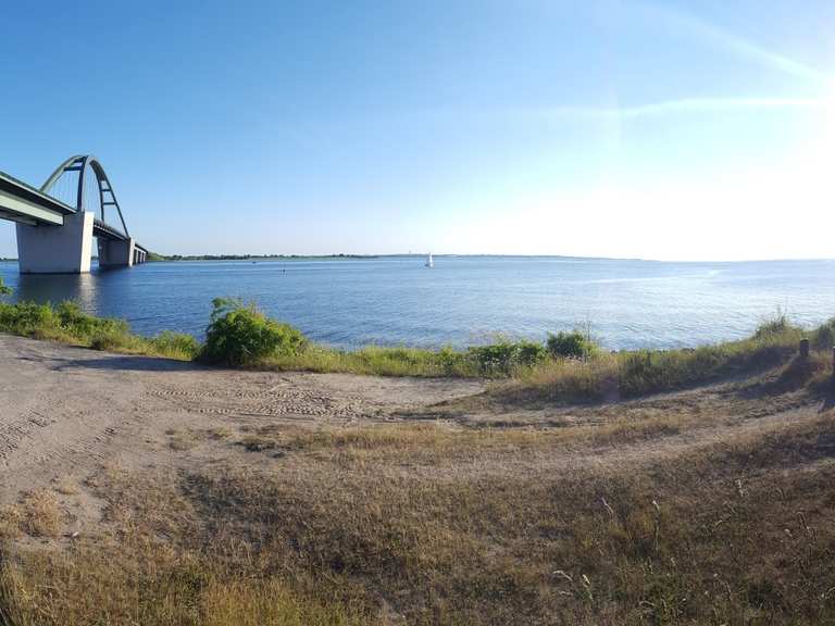 darf man mit dem fahrrad über die fehmarnsundbrücke