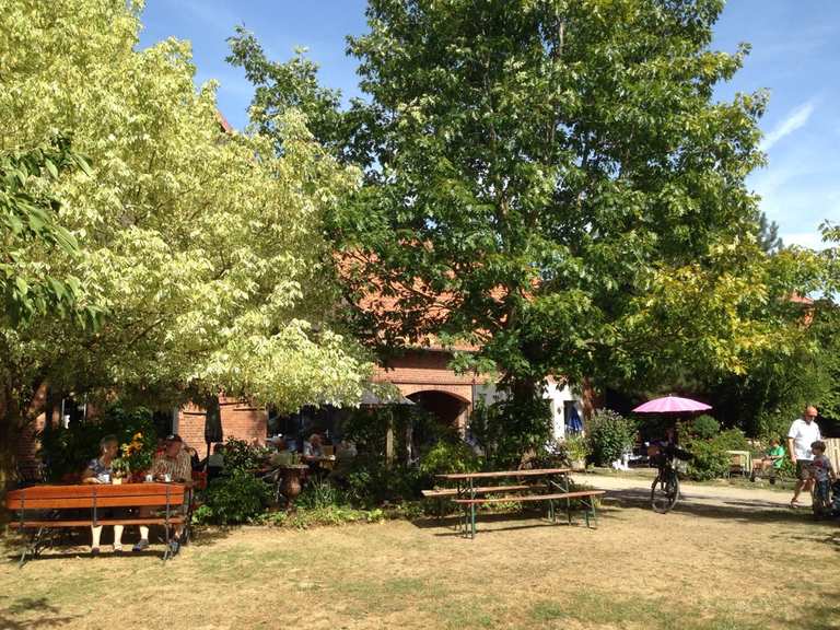 Mittelrode, Caffescheune mit Großen Kaffeegarten Radtouren und