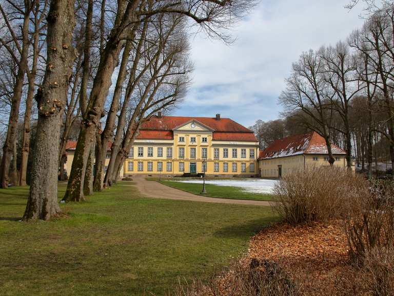 Gut Emkendorf - Emkendorf, Rendsburg-Eckernförde | Hiking Tips & Photos ...