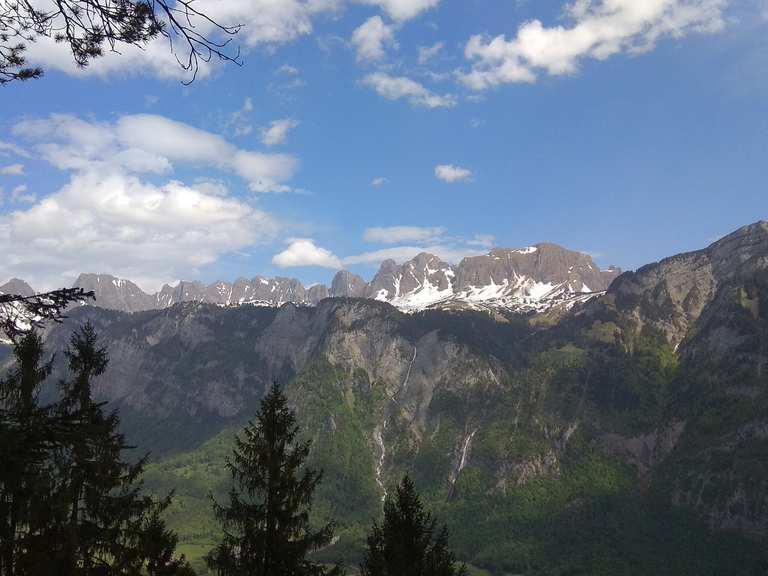 SARGANSERLAND Flums -Chapfensee -Mels = Marmor, Stein und Eisen bricht ...