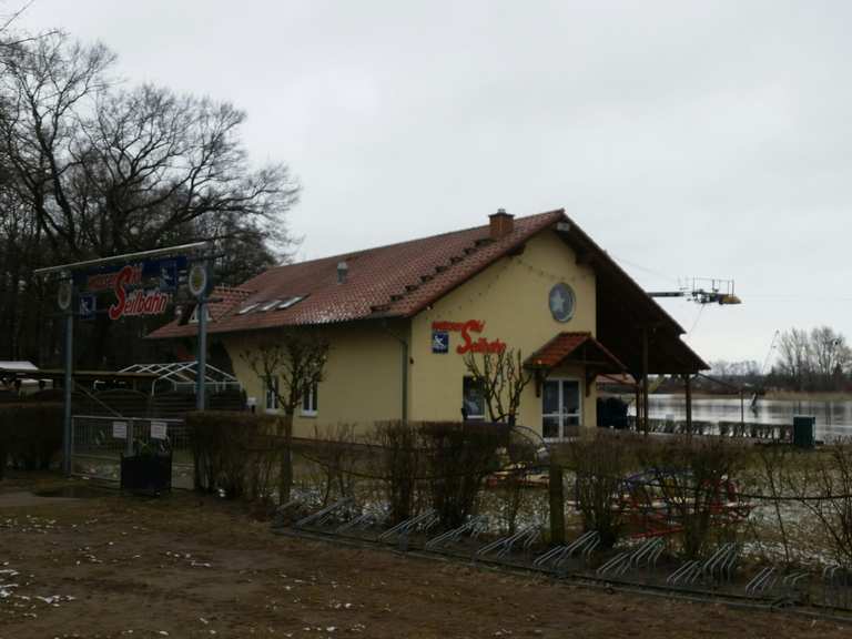 Wasserskianlage Reitbahnsee Neubrandenburg Wanderungen und Rundwege