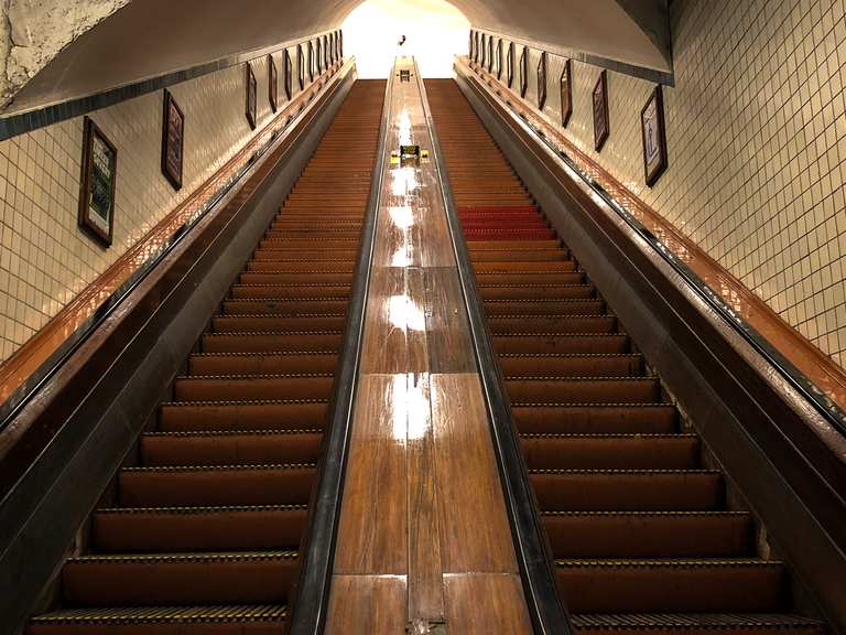 anrwerpen langer tunnel für fahrräder fußgänger