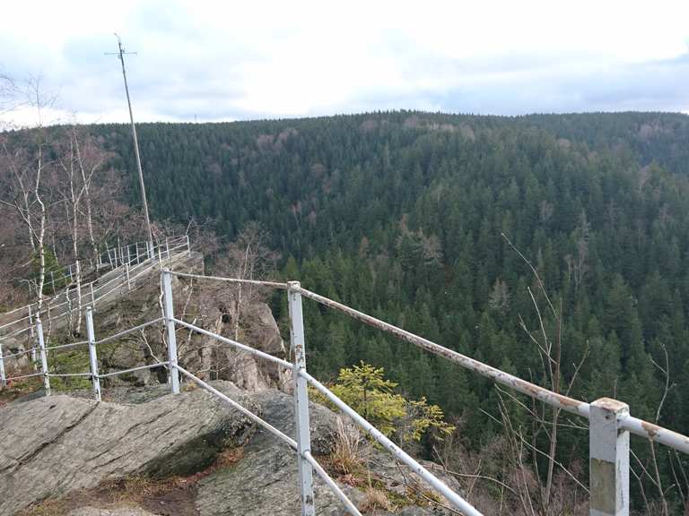 Katzenstein Wanderungen und Rundwege komoot