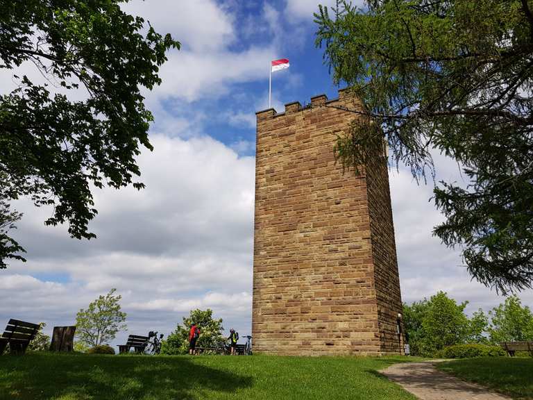 Schlossbergturm MountainbikeTouren und Trails komoot