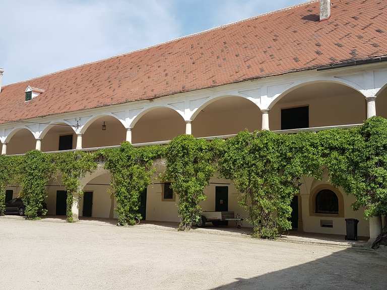 Schloss Guntersdorf Radtouren und Radwege komoot