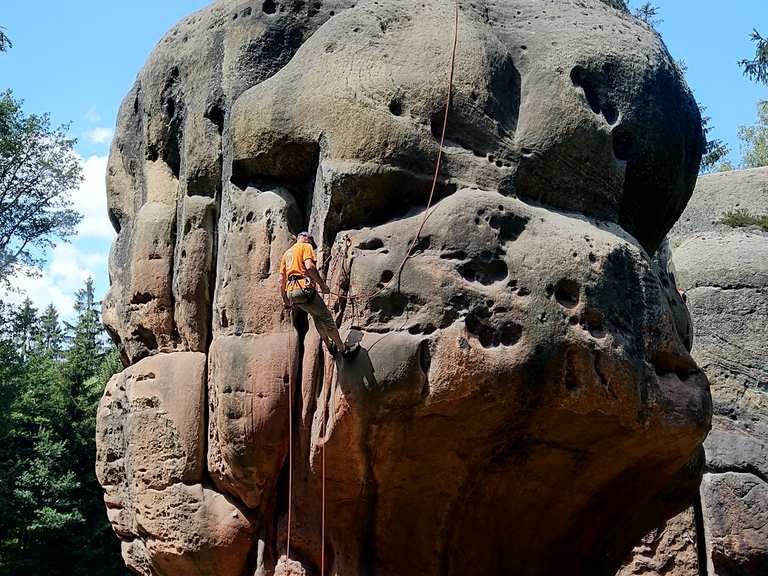Kelchstein Wanderungen und Rundwege komoot