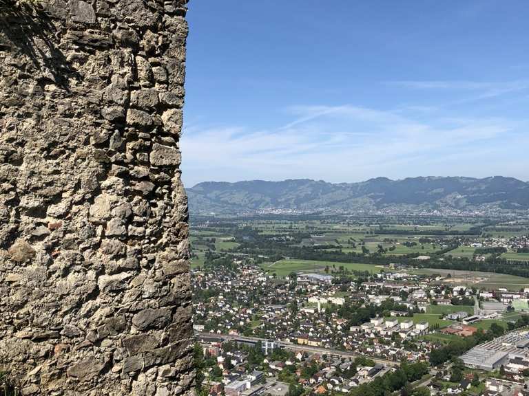 Burgruine Alt Ems Wanderungen Und Rundwege Komoot