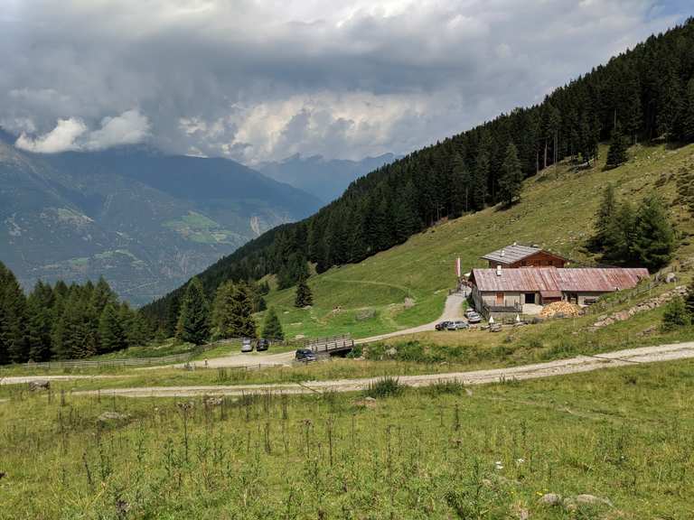 Latscher Alm Routes for Walking and Hiking Komoot