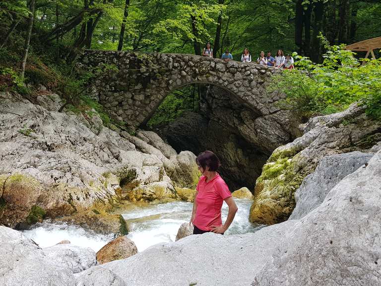 Lake Bohinj and Savinca waterfall Oberkrain, Slowenien