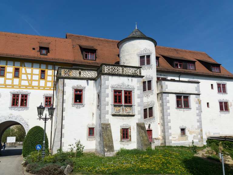 Schloss Liebenstein, Neckarwestheim Routes for Walking and Hiking | Komoot