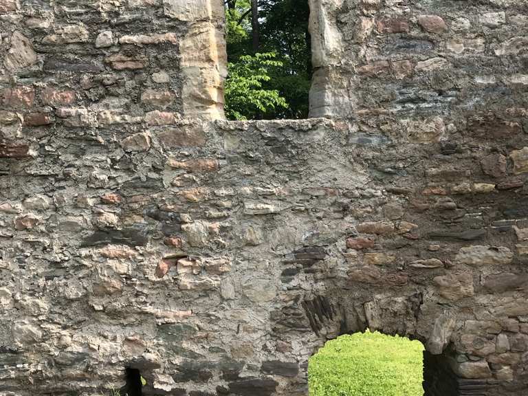Burgruine Winterstein: Wanderungen und Rundwege | komoot