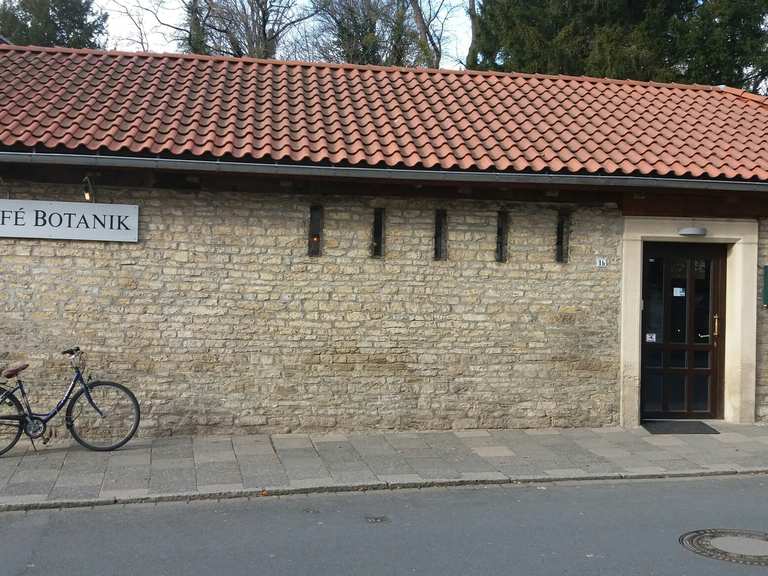 Cafe Botanik und der alte Botanische Garten (in Göttingen) Wanderungen