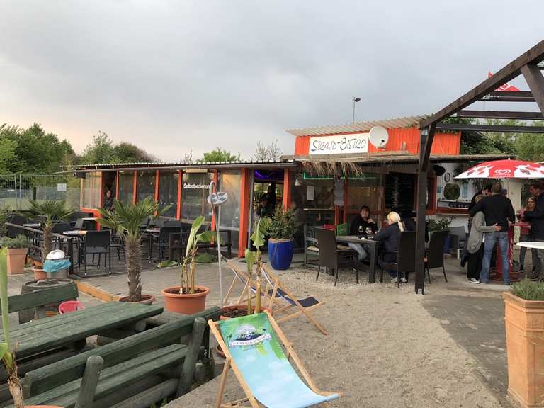 Badesee Gernsheim Gedenkstein an der Weschnitz Runde von
