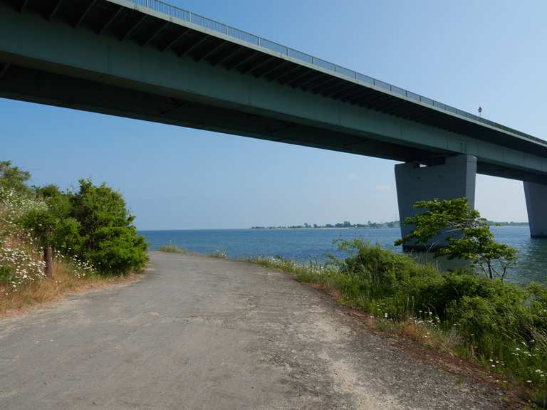 darf man mit dem fahrrad über die fehmarnsundbrücke fahren