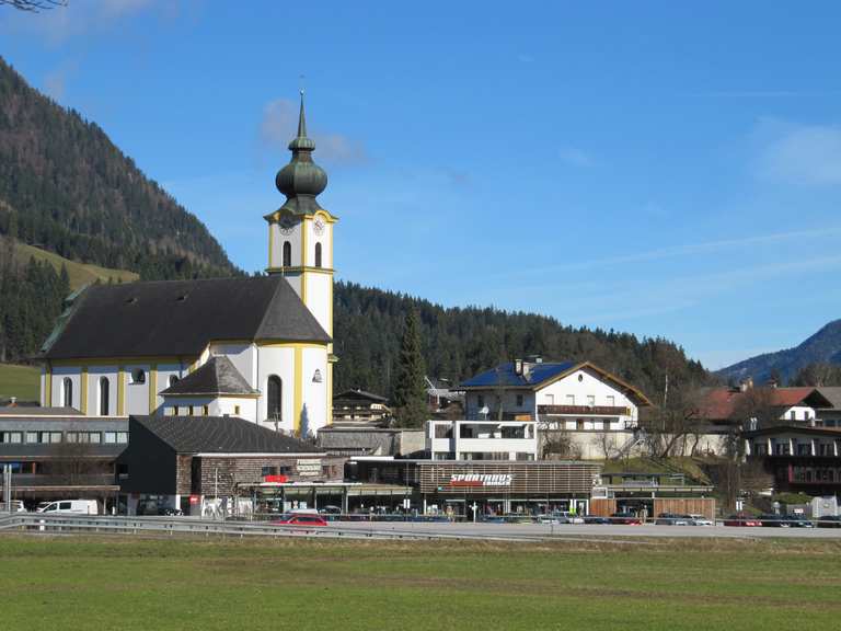 Der Gruber Hof Bergdoktor Wallfahrtskapelle Loop From Soll