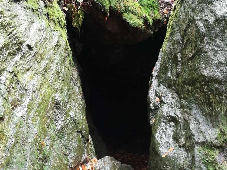 RäuberHeiglHöhle Wanderungen und Rundwege komoot
