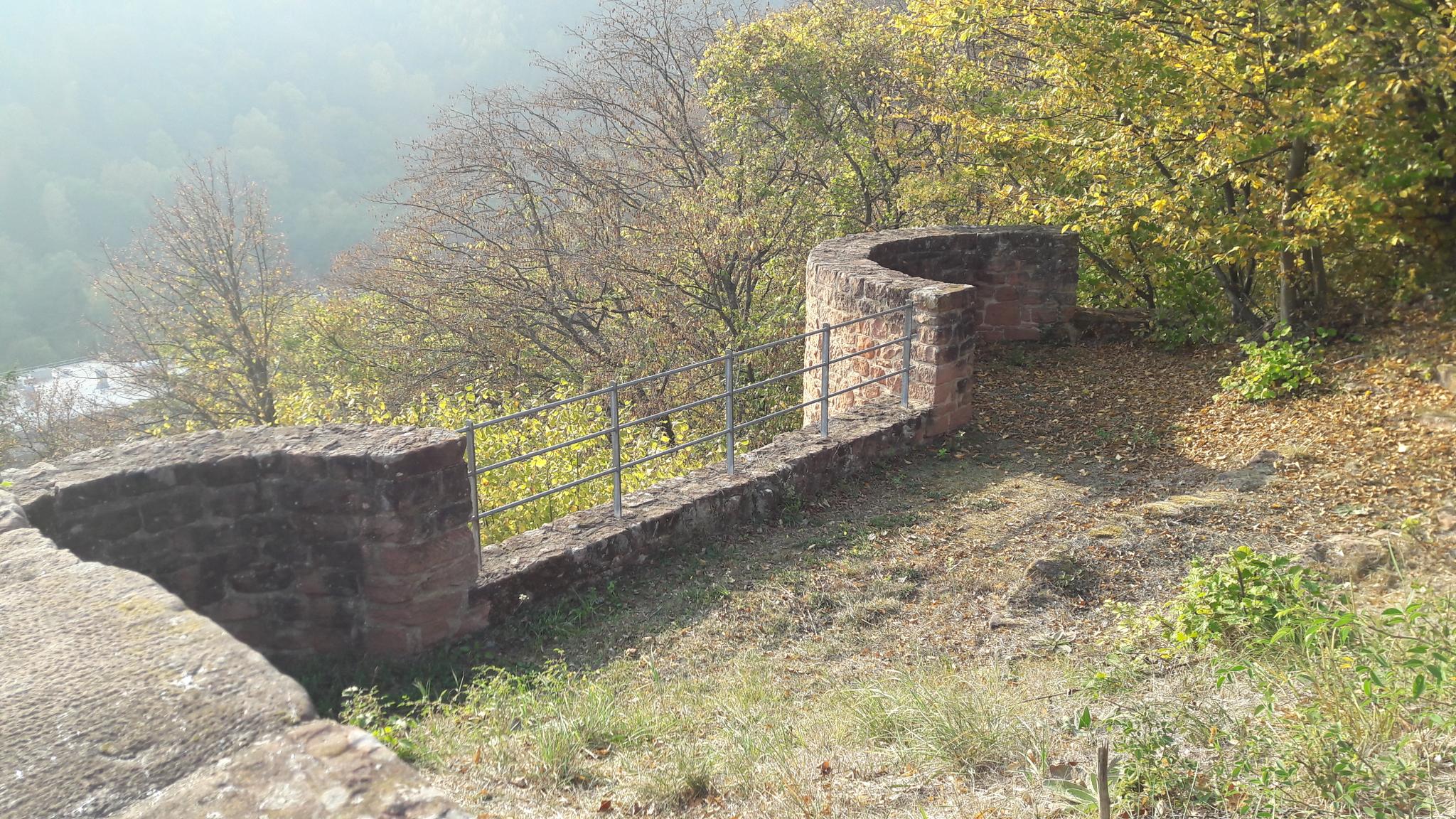 Burgruine Neidenfels: Wanderungen Und Rundwege | Komoot