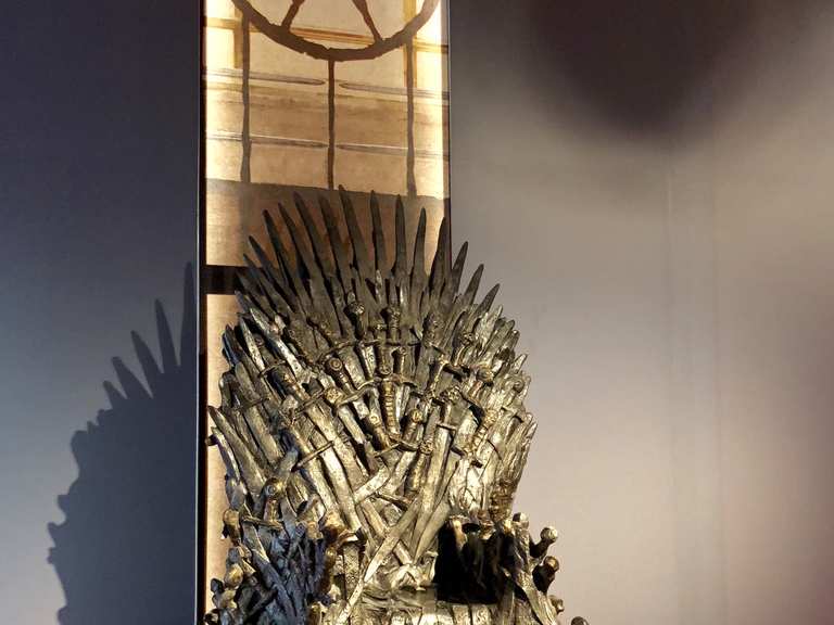 Game of Thrones Museum Eiserne Thron Wanderungen und Rundwege komoot