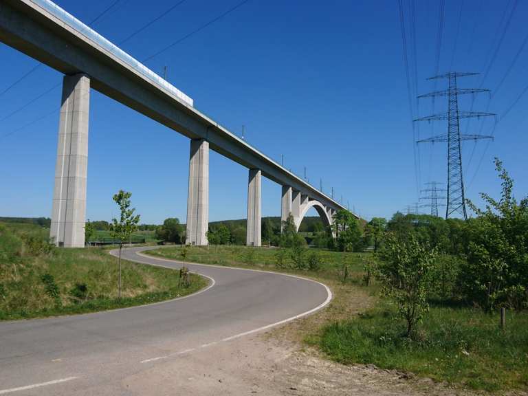 Ilmtalbrücke Langewiesen Breitengrunder Teich Runde von Neustadt am