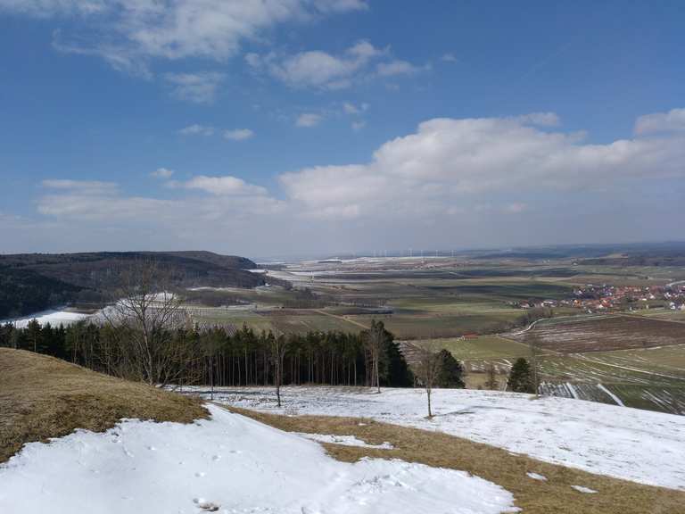 Der gelbe Berg: Wanderungen und Rundwege | komoot
