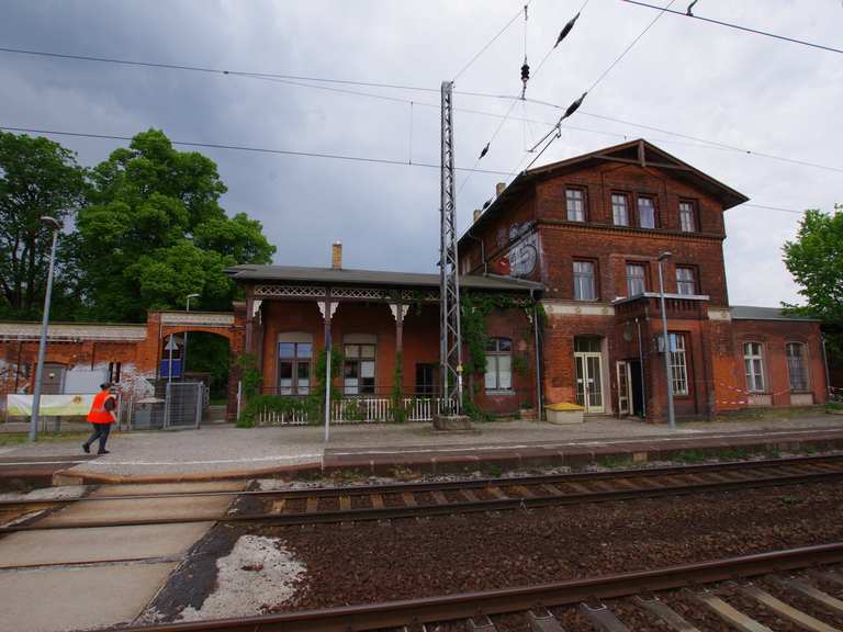 Bahnhof Wiesenburg Wanderungen und Rundwege komoot