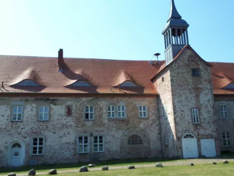 Schloss Pudagla Radtouren und Radwege komoot