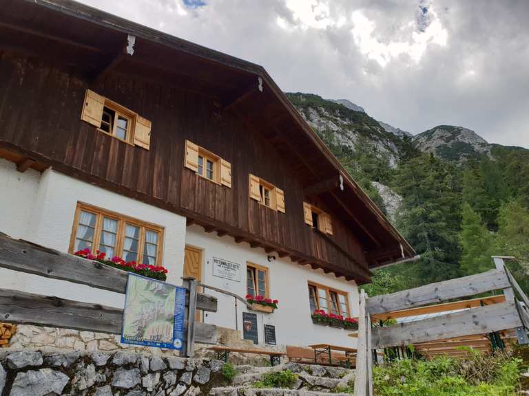 Mittenwalder Hütte Wanderungen und Rundwege komoot
