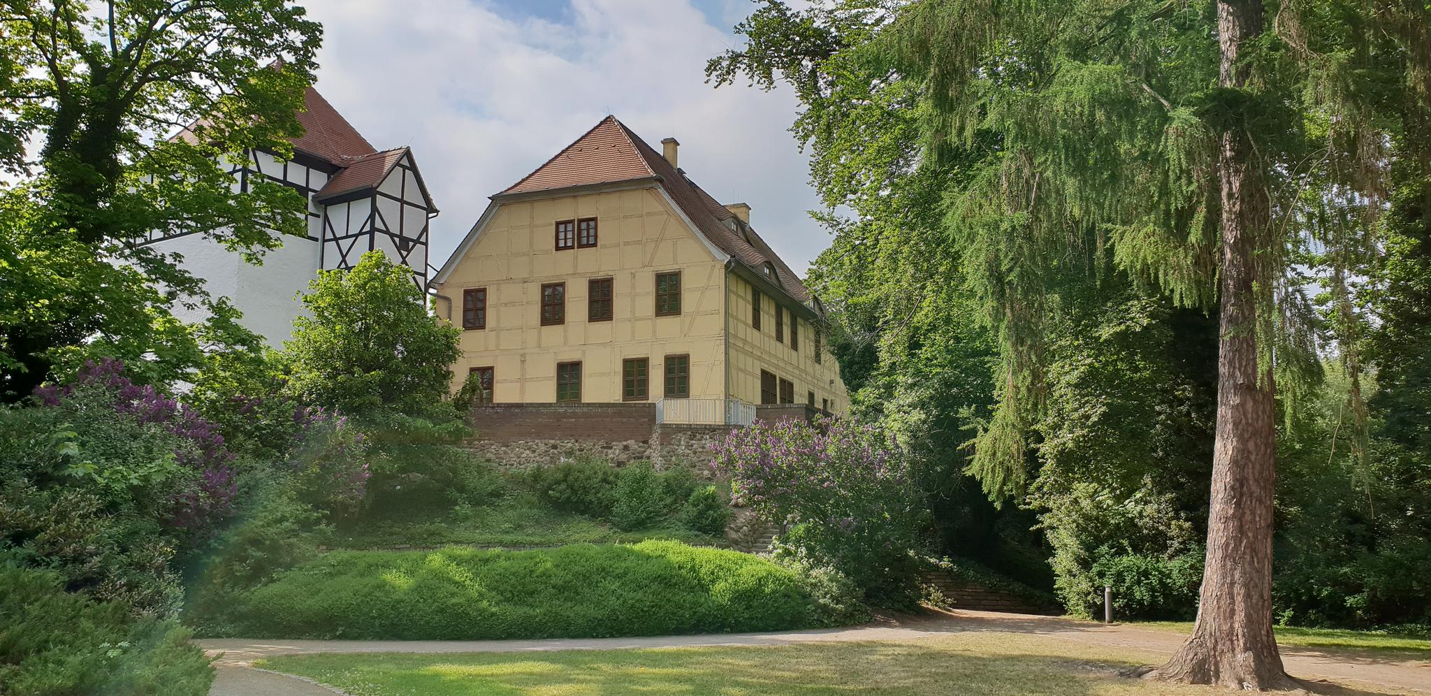 0?width=320&height=180&crop=true&q=70 Radverleih D&uuml;bener Heide &ndash; Tour: Burg D&uuml;ben - Bockwindm&uuml;hle 