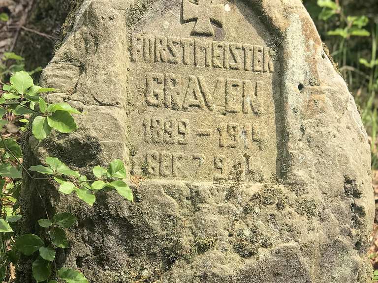 Gedenkstein Wanderungen und Rundwege komoot