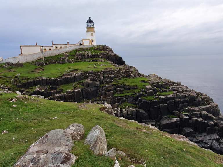 Neist Point Lighthouse Highlands Scotland Hiking Tips Photos Komoot