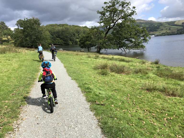Windermere Ferry Views across Windermere loop from Windermere bike Tour Komoot