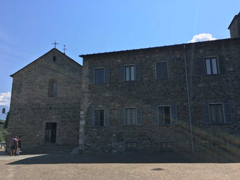 Abbazia Chiostro di Piona Routes for Walking and Hiking | Komoot