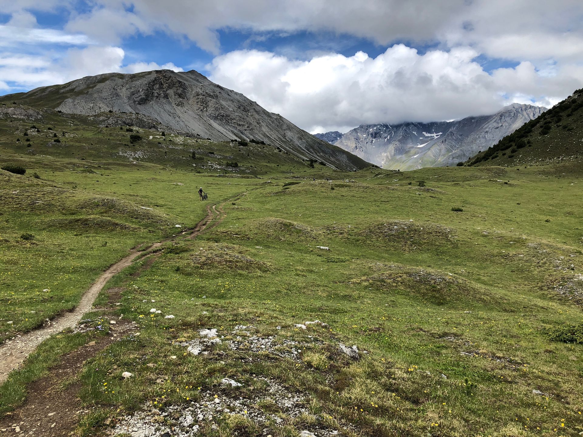 Rough and tough – spectacular gravel loops in the Alps | Cycling ...