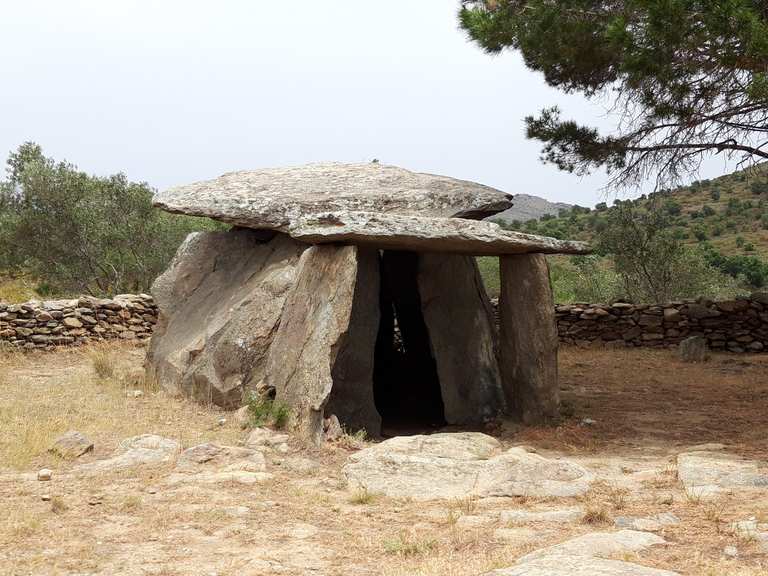 Dolmen de la Creu d'en Cobertella