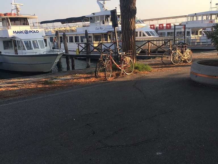 fähre tronchetto nach punta sabbioni mit fahrrad