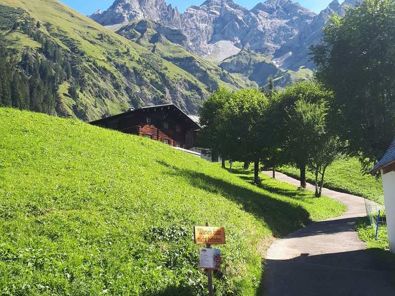 Waltenberger Haus Ausgesetzt Loop From Oberstdorf Mountain